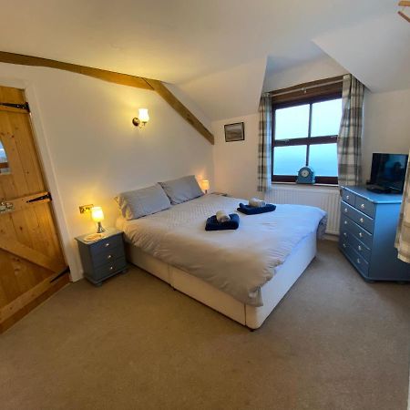 Willa Beautiful Secluded Farmhouse With Hot Tub Barmouth Zewnętrze zdjęcie