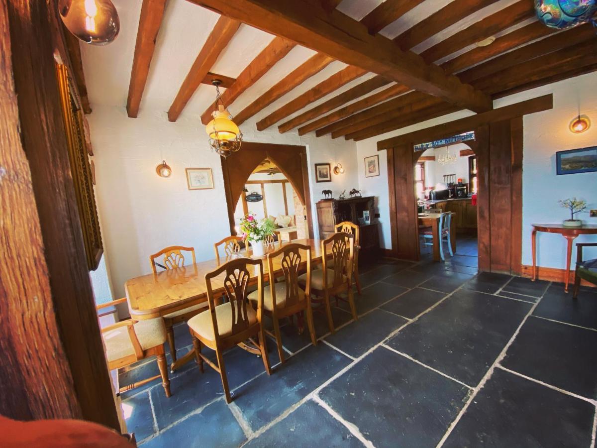 Willa Beautiful Secluded Farmhouse With Hot Tub Barmouth Zewnętrze zdjęcie