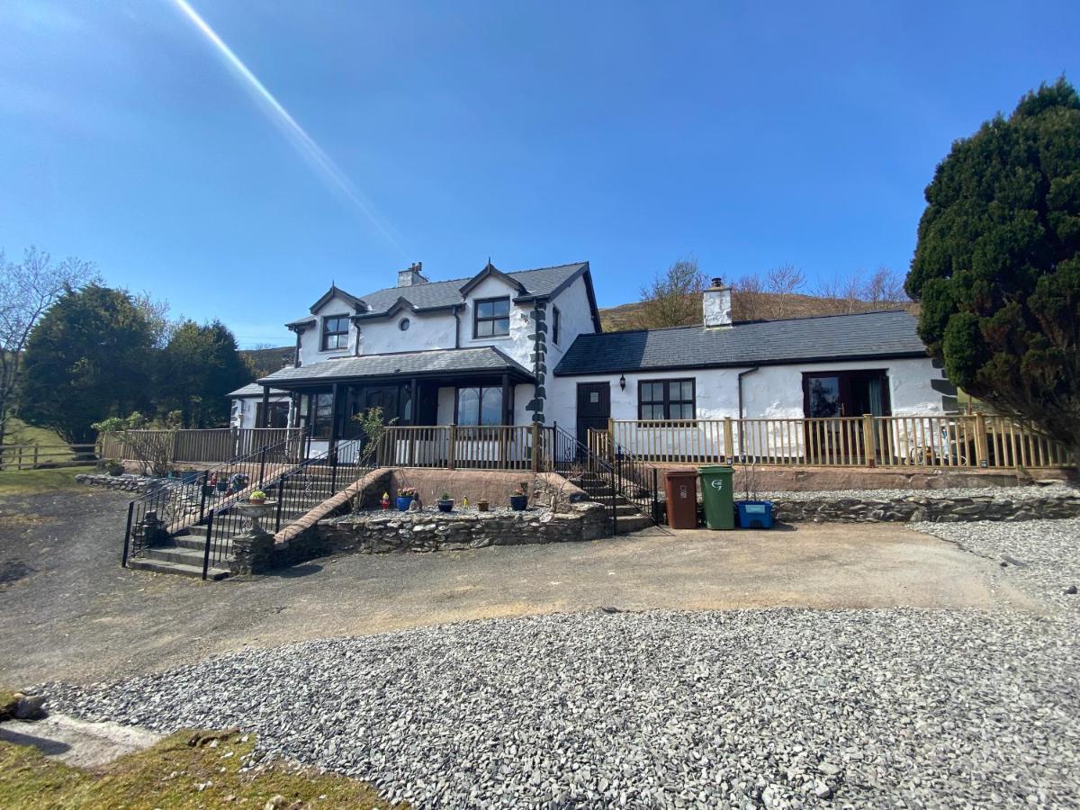 Willa Beautiful Secluded Farmhouse With Hot Tub Barmouth Zewnętrze zdjęcie