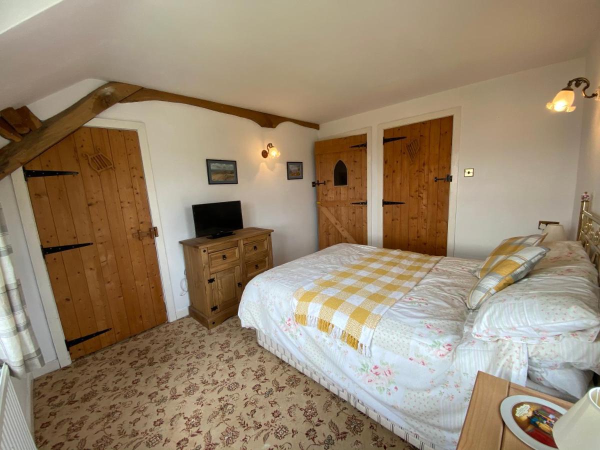 Willa Beautiful Secluded Farmhouse With Hot Tub Barmouth Zewnętrze zdjęcie