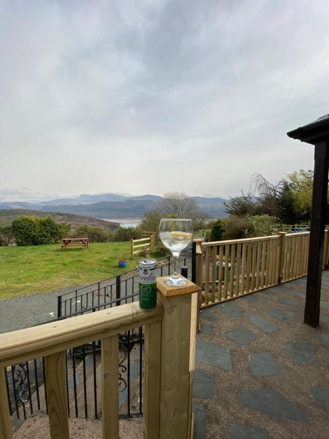Willa Beautiful Secluded Farmhouse With Hot Tub Barmouth Zewnętrze zdjęcie