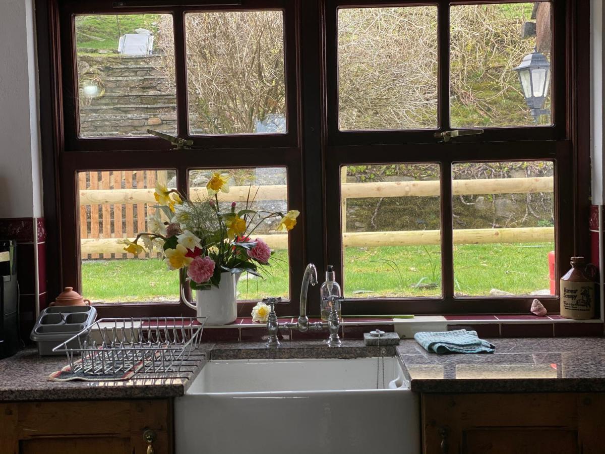 Willa Beautiful Secluded Farmhouse With Hot Tub Barmouth Zewnętrze zdjęcie