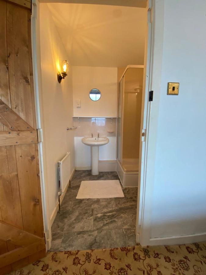 Willa Beautiful Secluded Farmhouse With Hot Tub Barmouth Zewnętrze zdjęcie