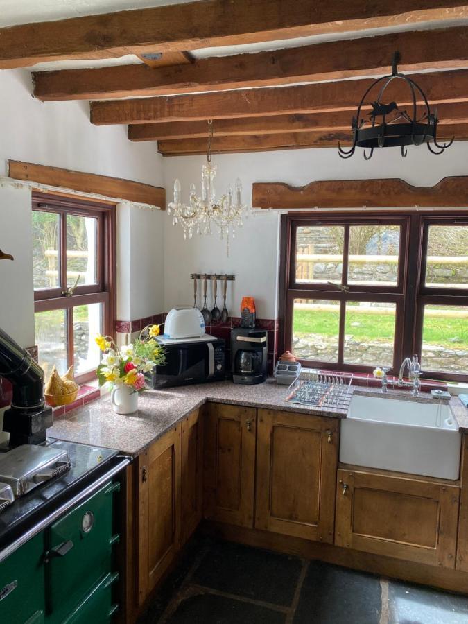 Willa Beautiful Secluded Farmhouse With Hot Tub Barmouth Zewnętrze zdjęcie